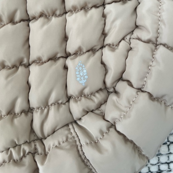 Free People Quilted Carryall Bag - Picture 2 of 10